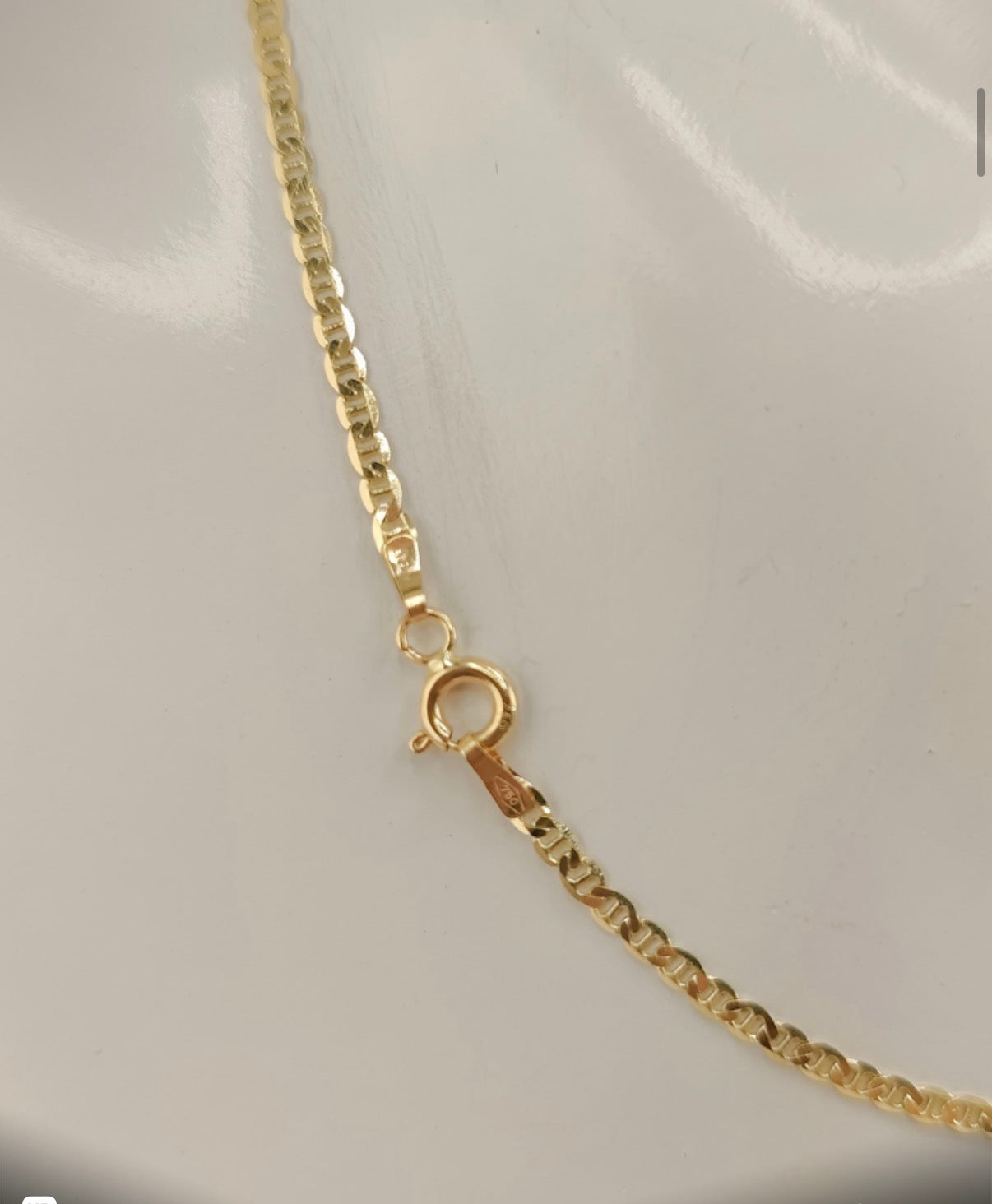 chain square ladden 4.38
