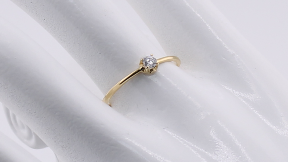 Ladies' Solitaire Ring with Zircon