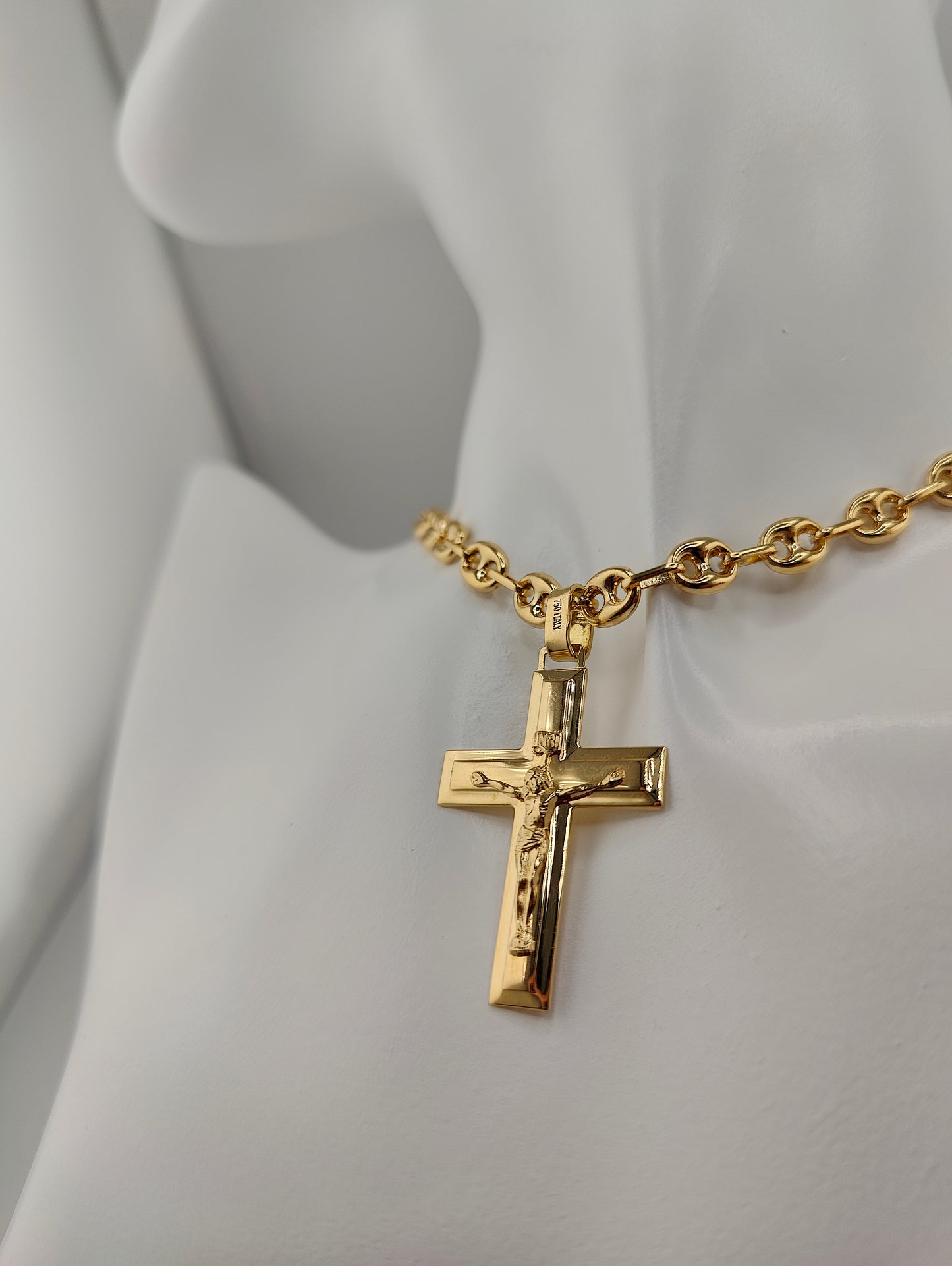 I said Christ cross flat