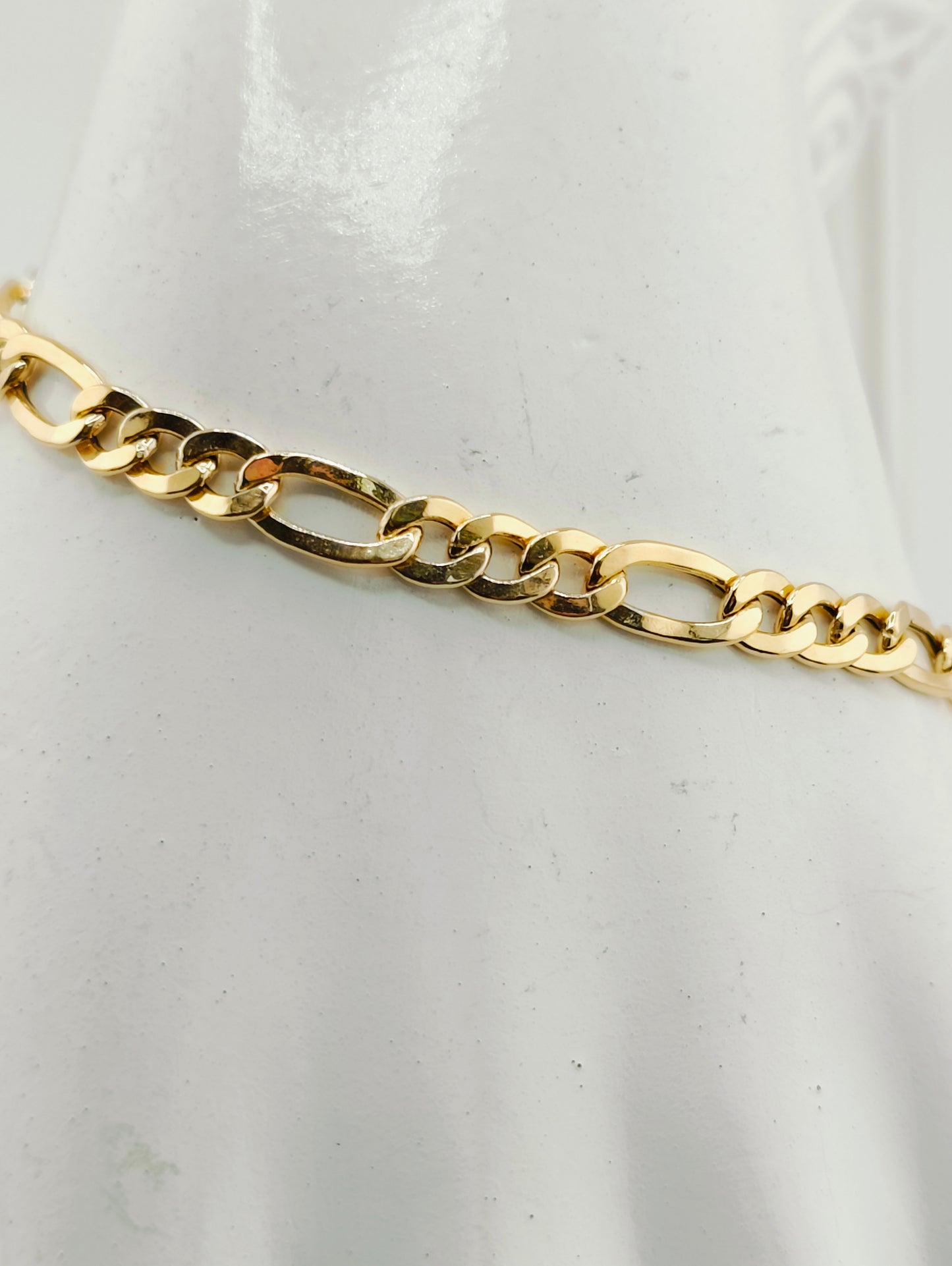 Pulsera Fígaro 5.49g 5mm 20.5cm