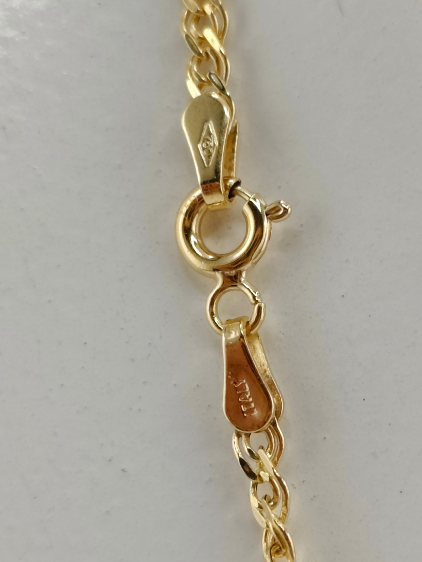 NONNA CHAINS