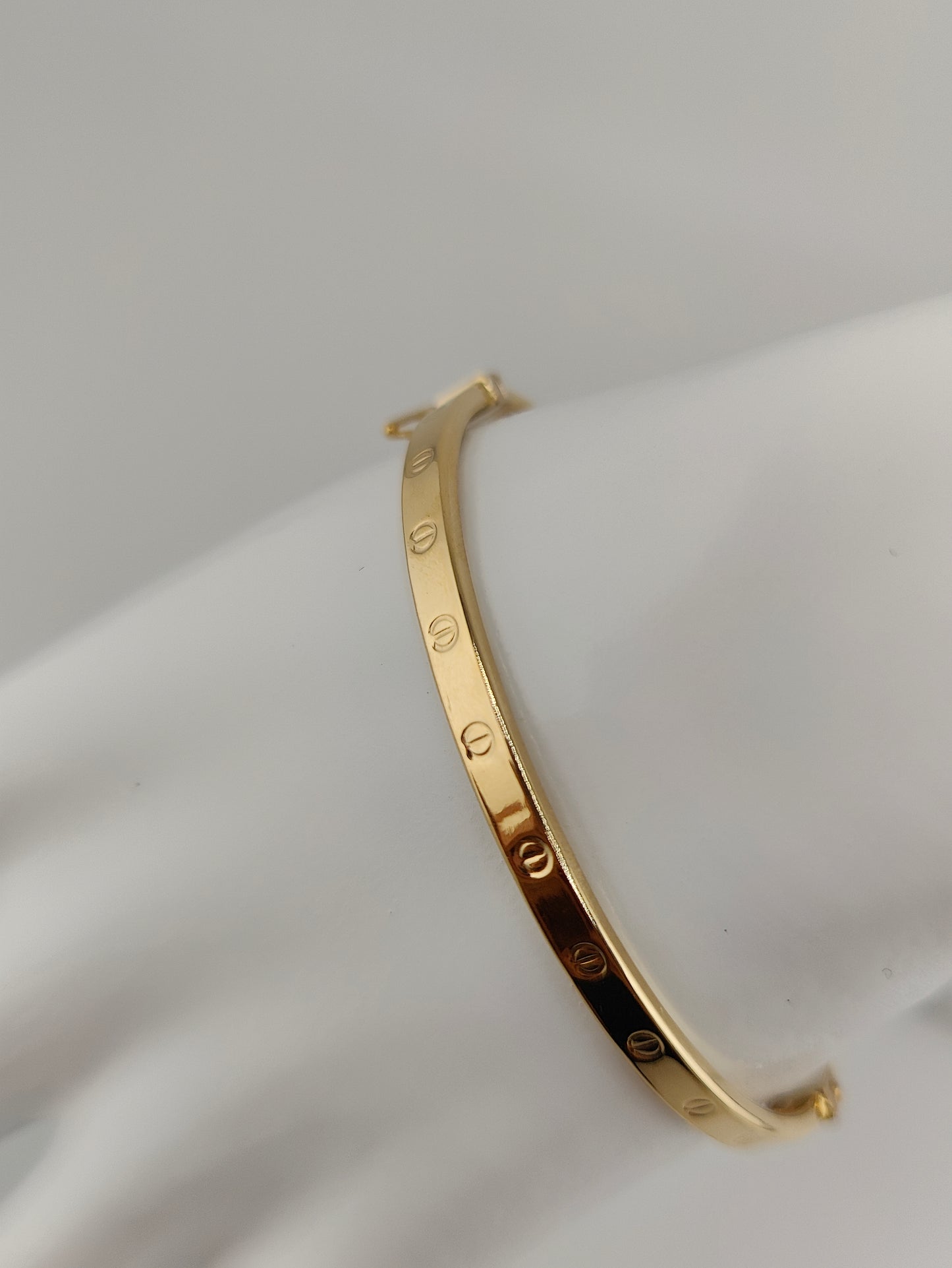 SCREW BRACELET