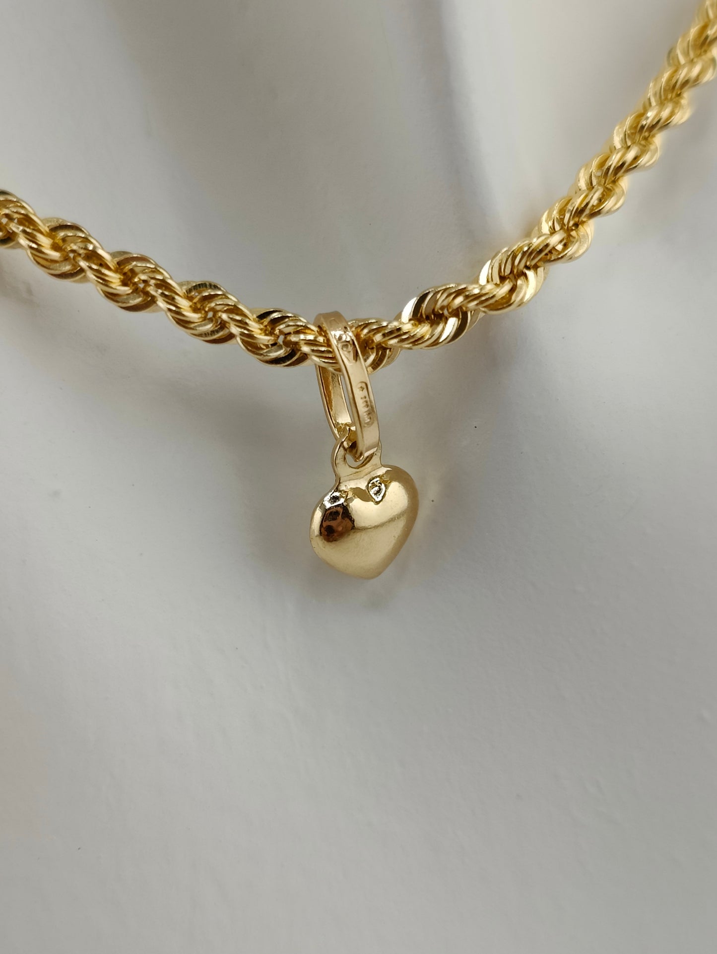 Heart Pendant 045