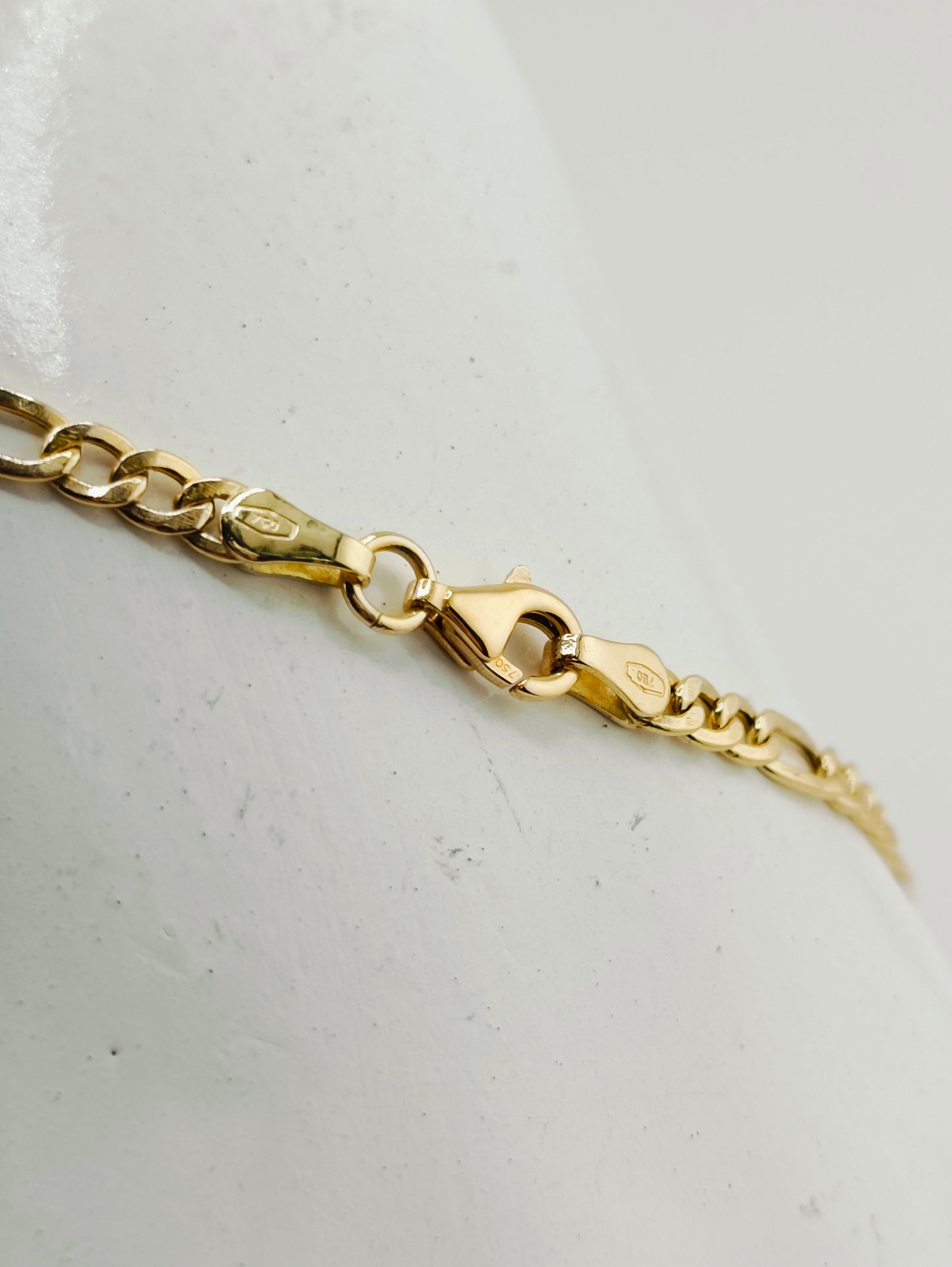 Figaro Bracelet 2.25g 3mm 19cm