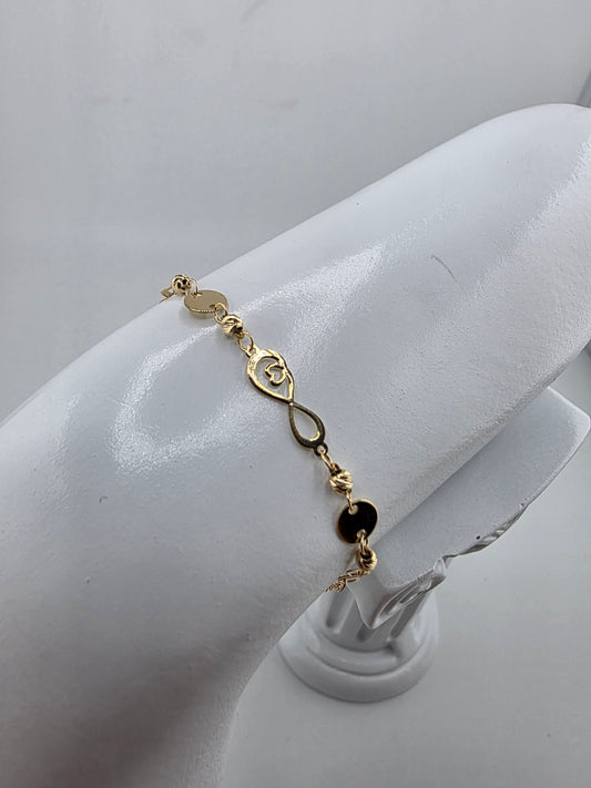 Diamond sphere bracelet with infinity