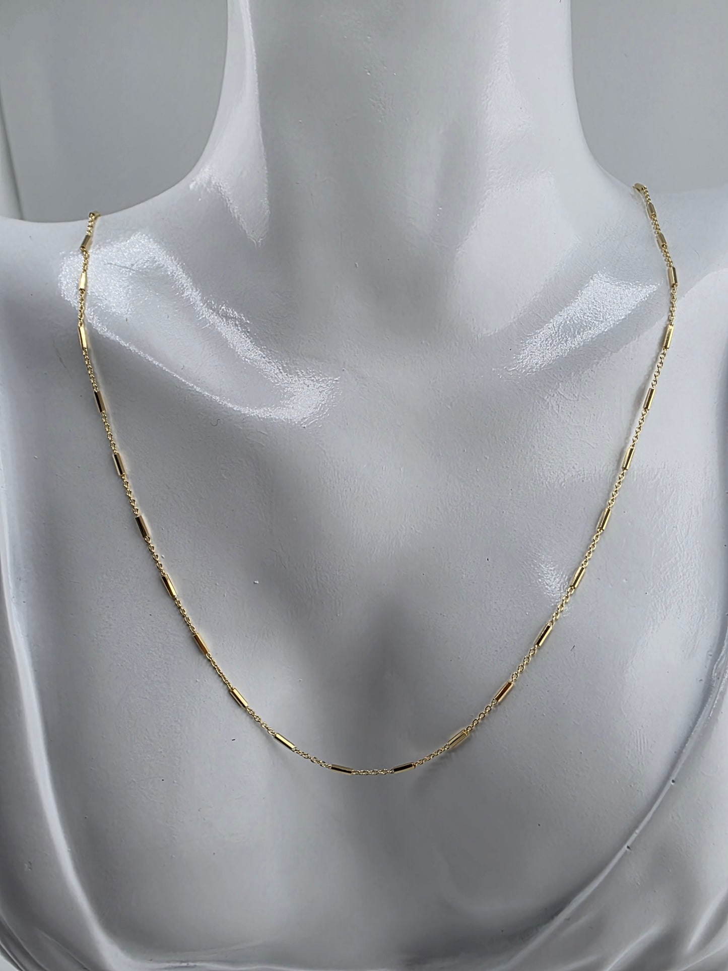 Women's chain with smooth balls 2.89