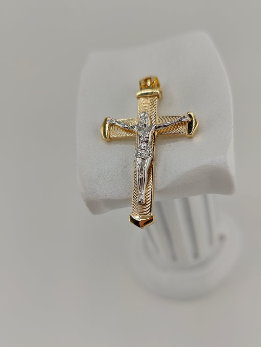 Cross with Christ white Gold
