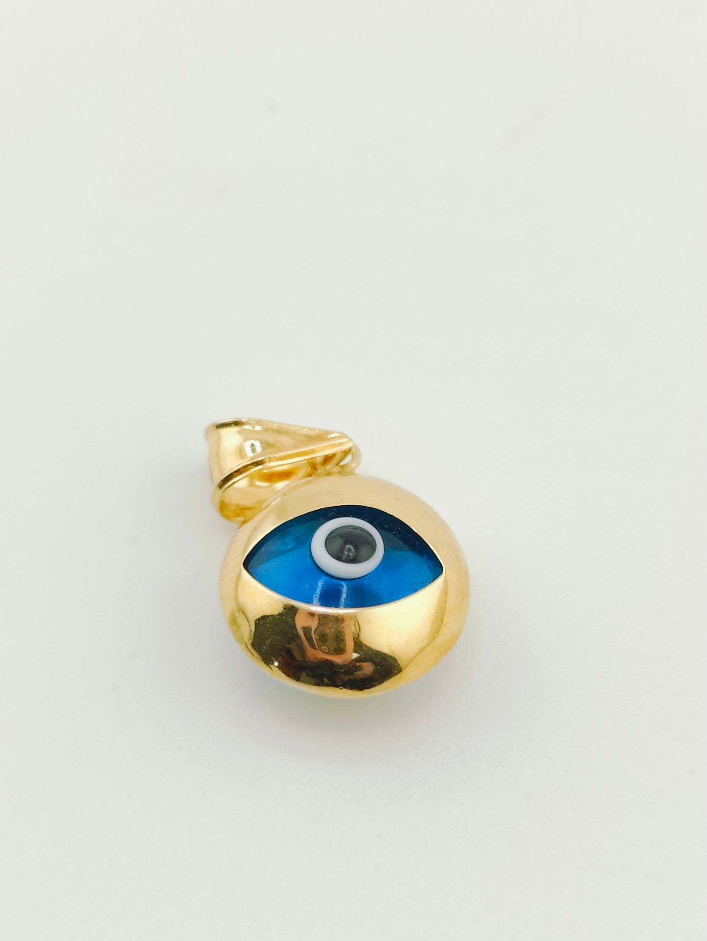 Plain Evil Eye Pendant 1.52g