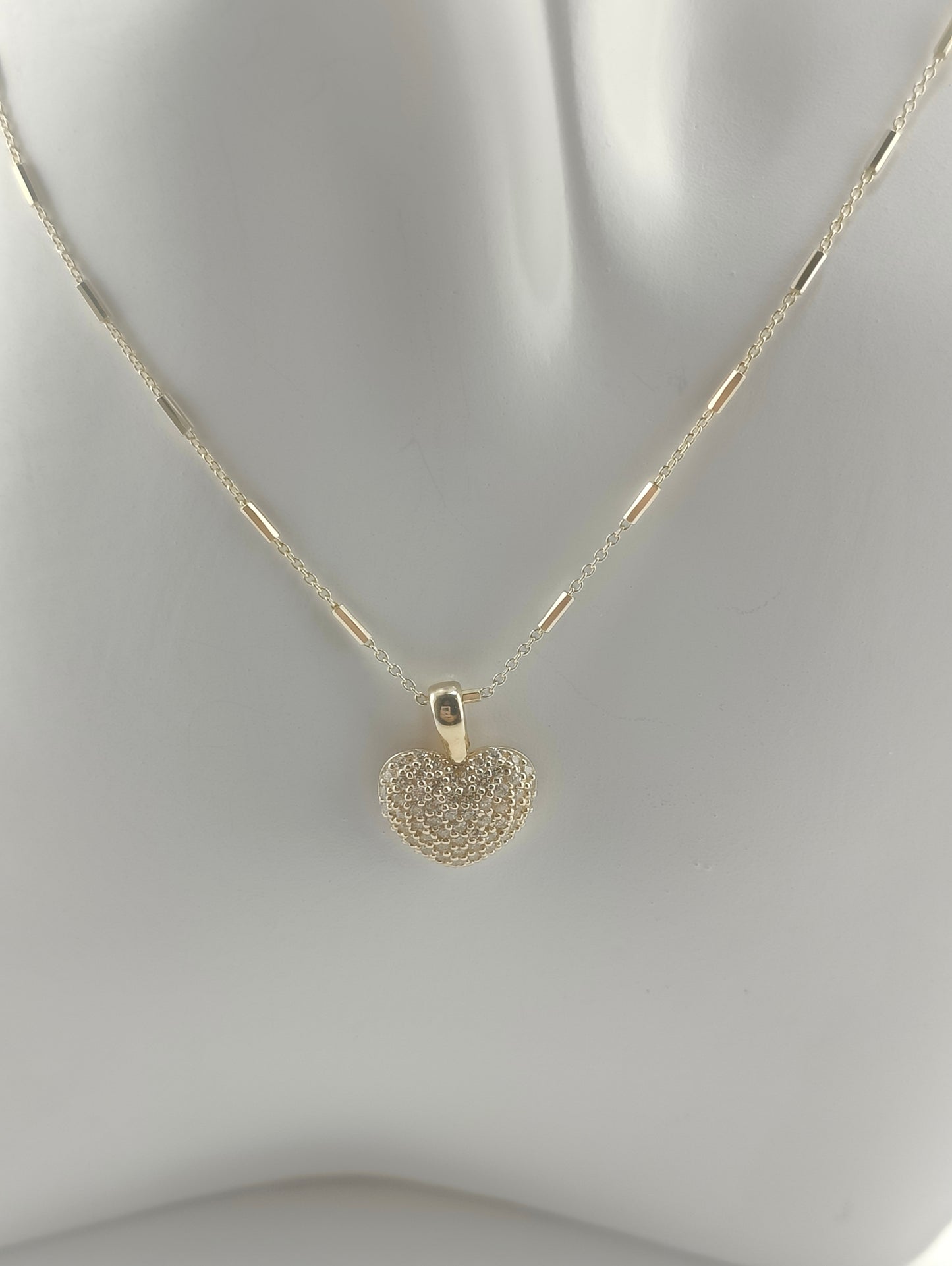 Pendant corazón con Circones