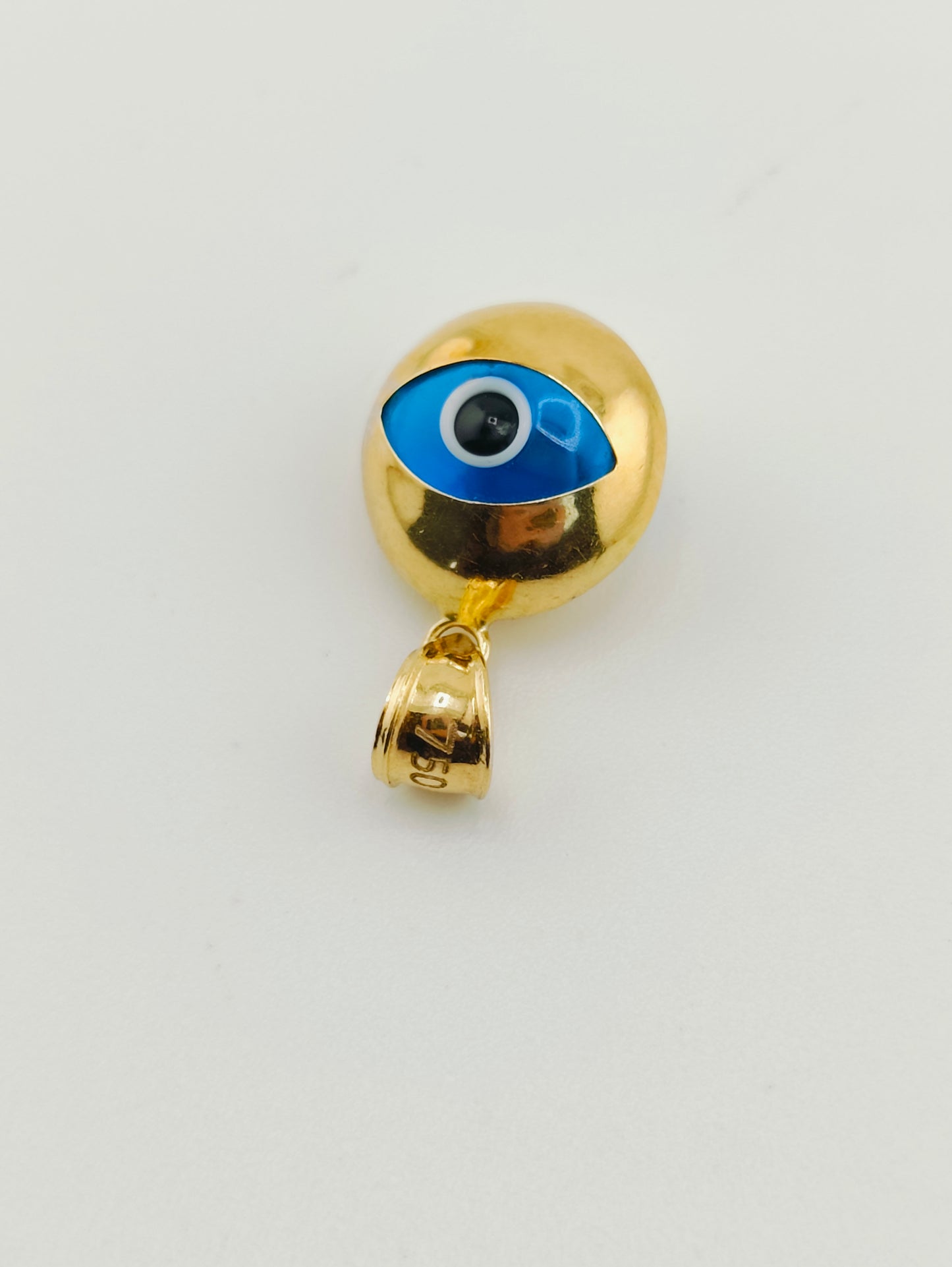 Plain Evil Eye Pendant 1.52g