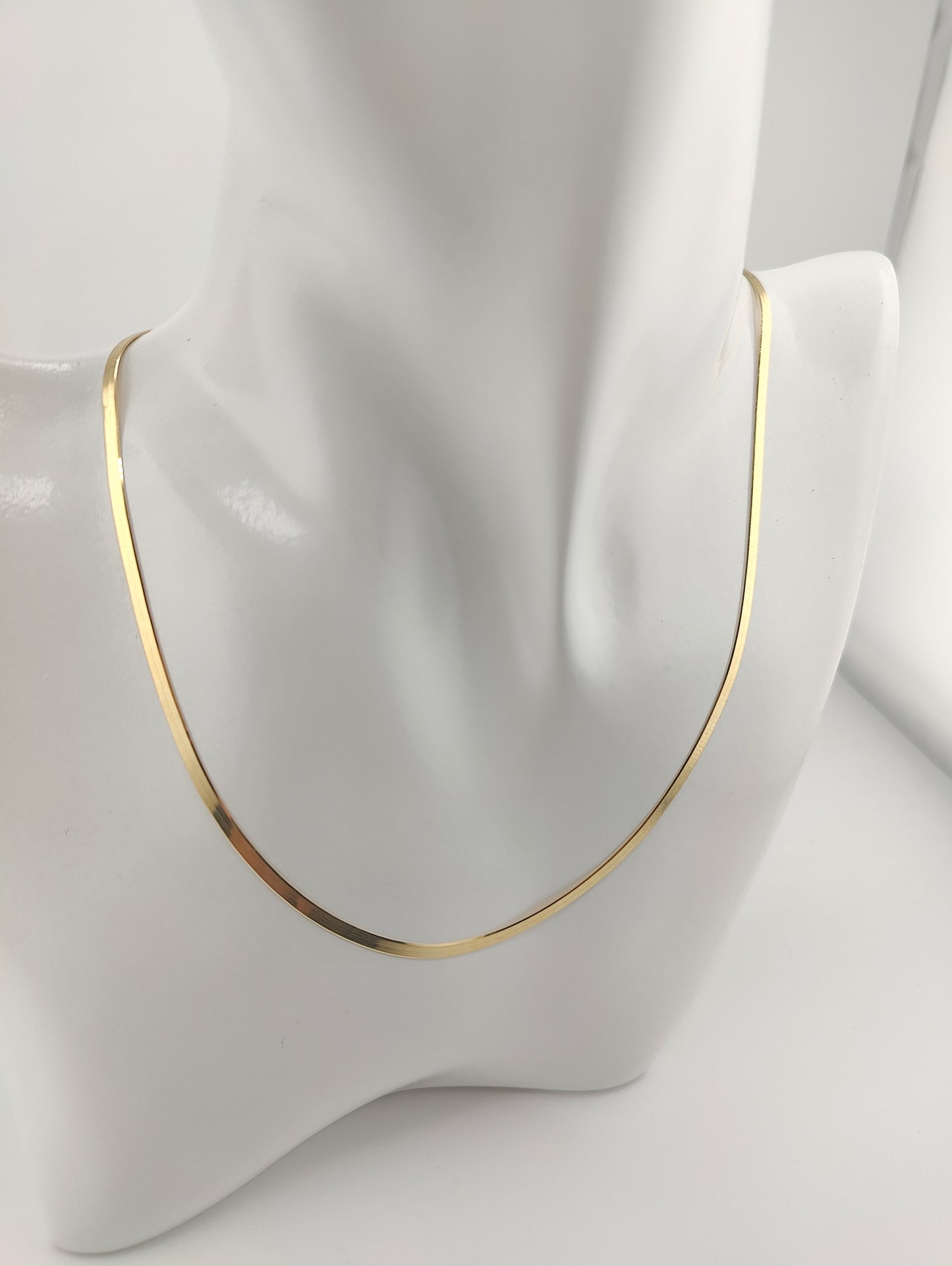 OMEGA CHAIN