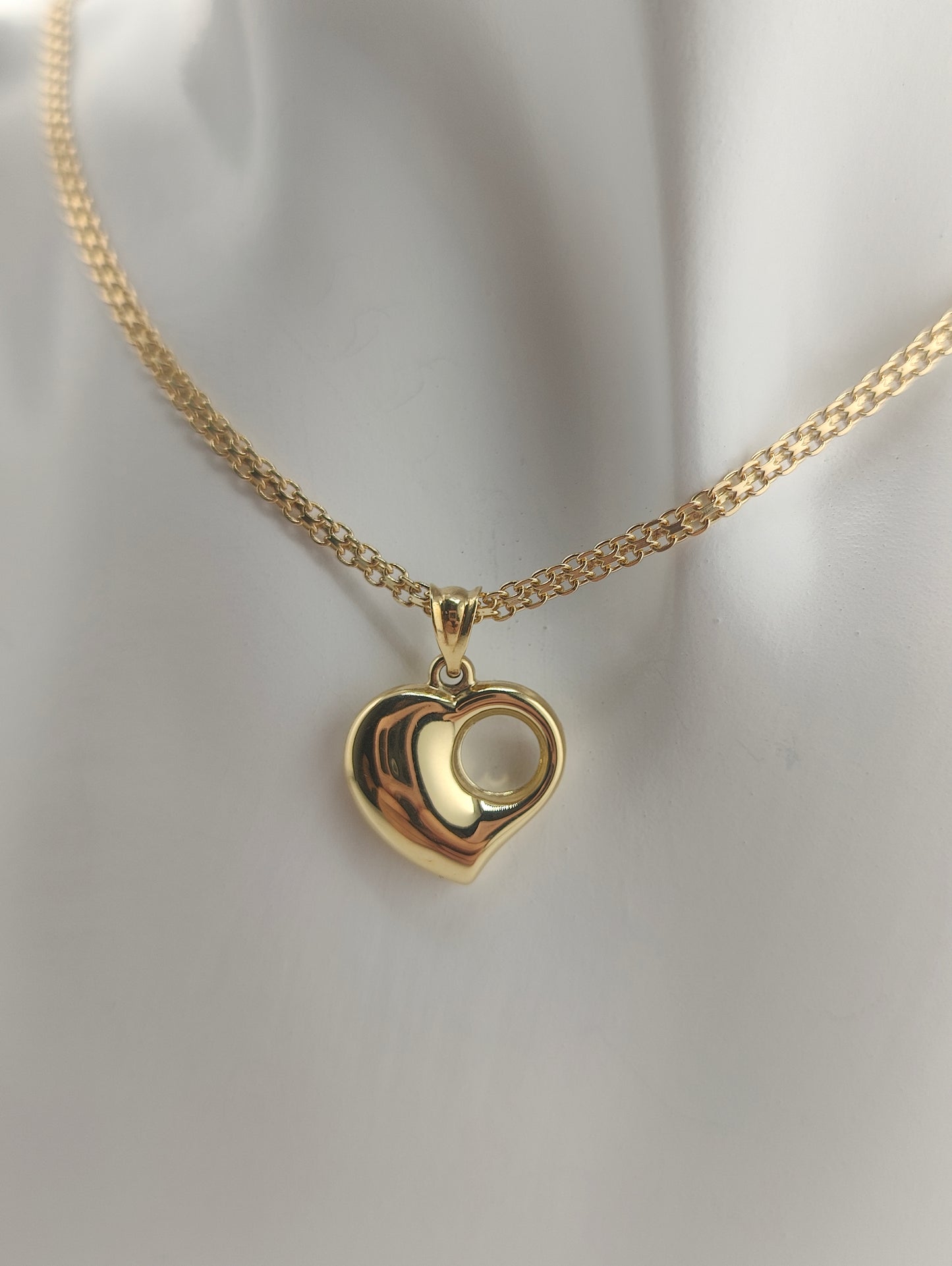 Heart pendant