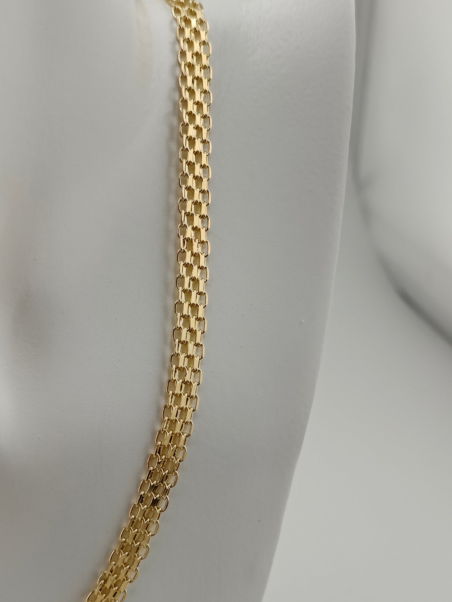 Bismark chain