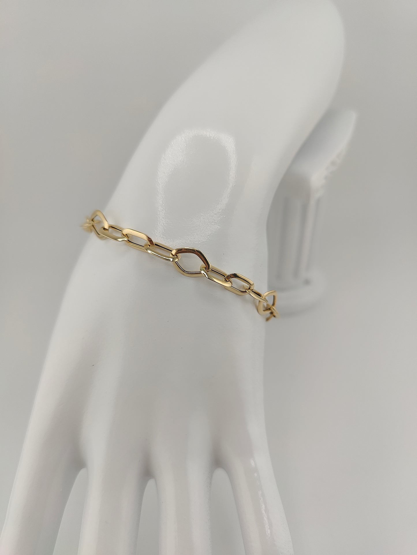 LADY'S BRACELET