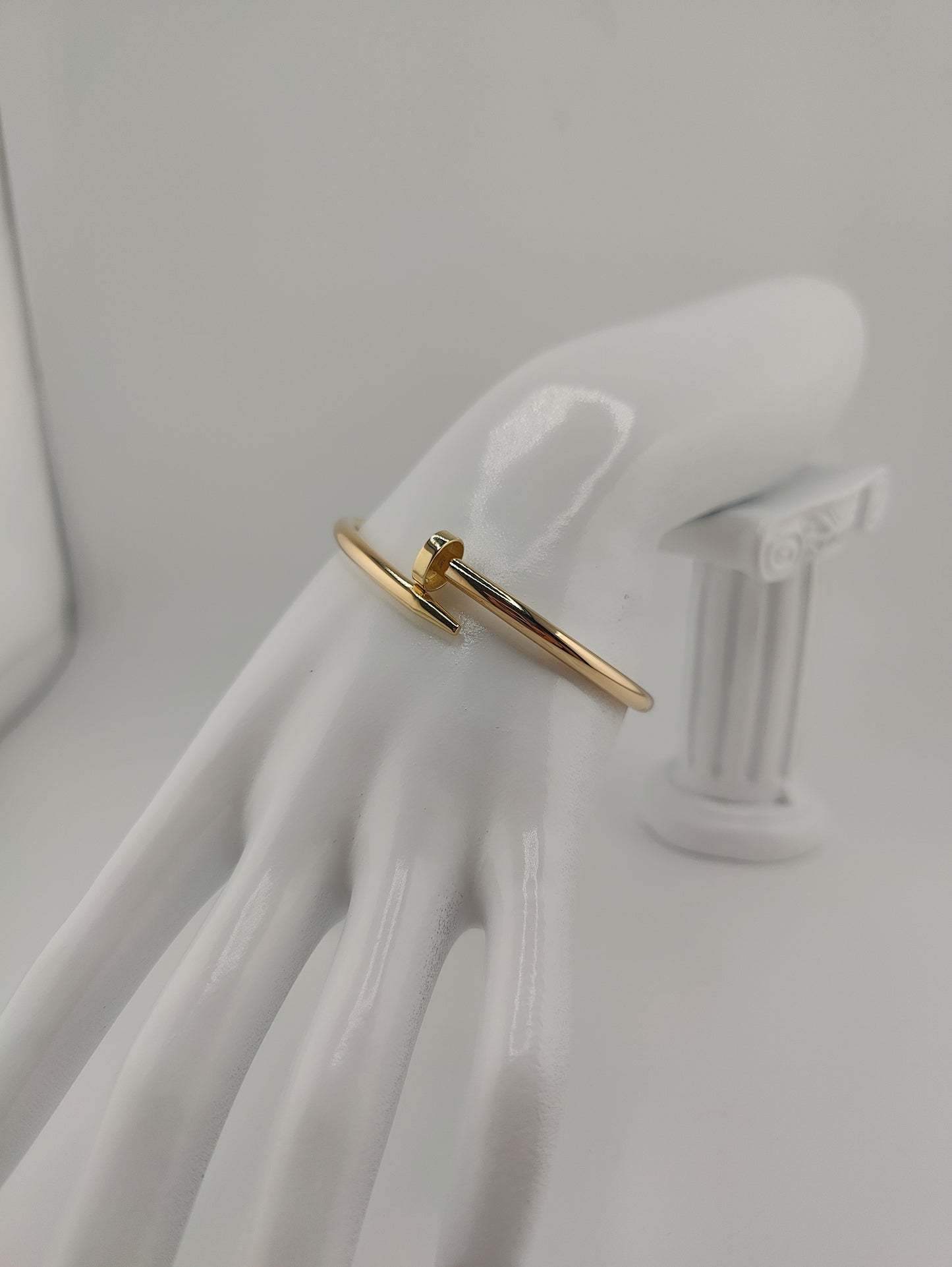 NAIL BRACELET