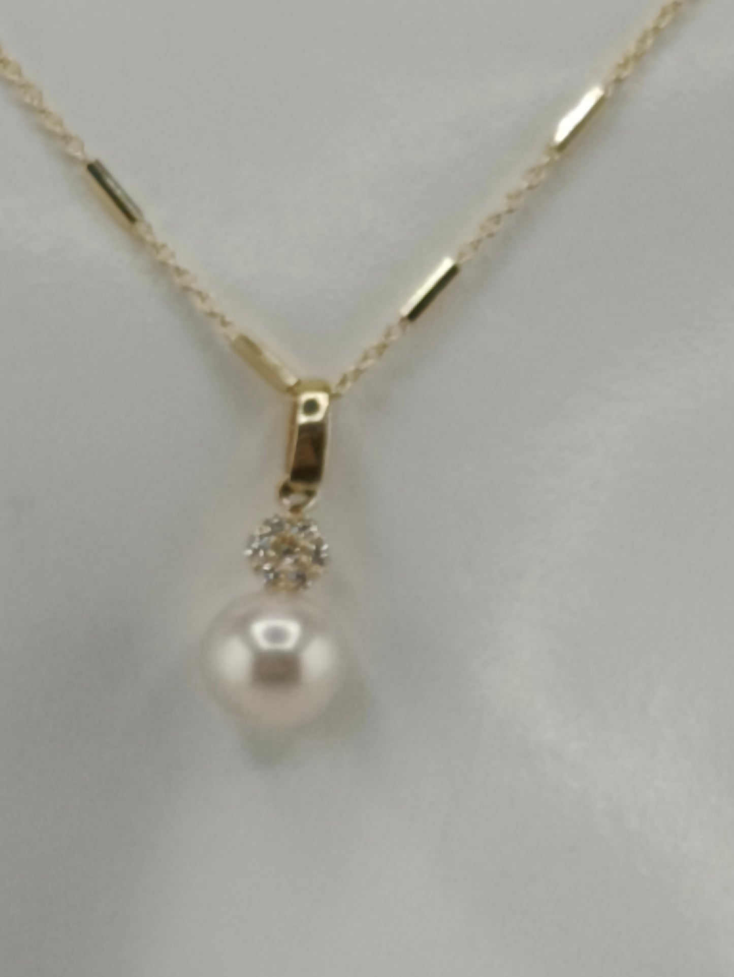 Pearl pendant