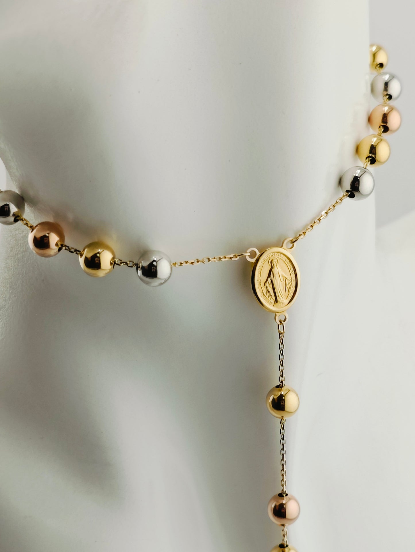 Rosary 3 colors 13.76g 6mm 60cm