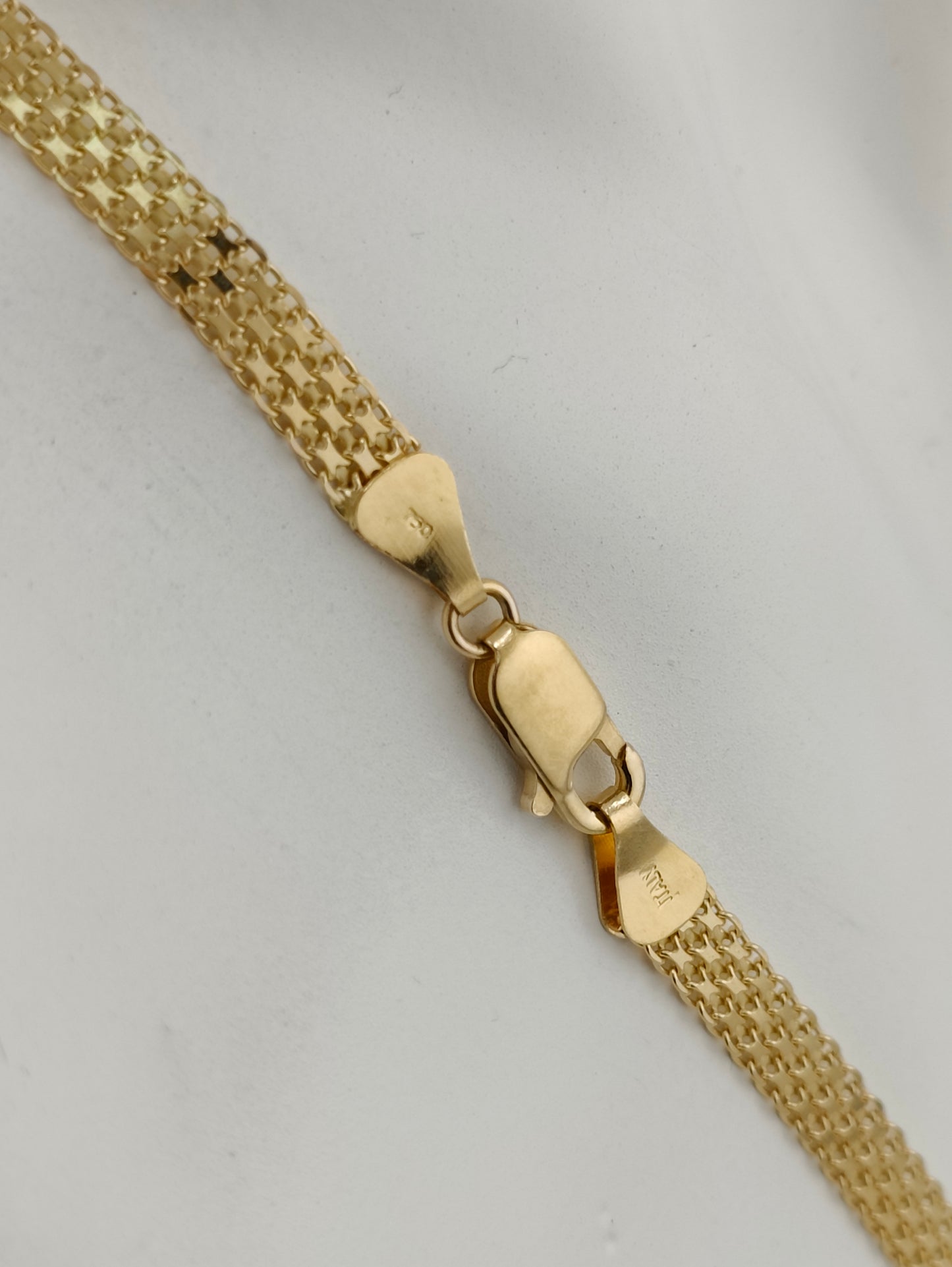 Bismarck chain 3 links